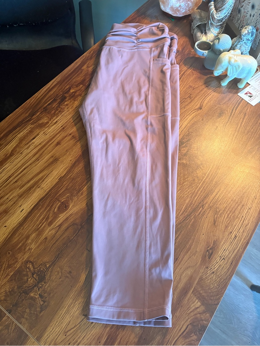 Constantly Varied Gear Size XL Capris Blush never worn